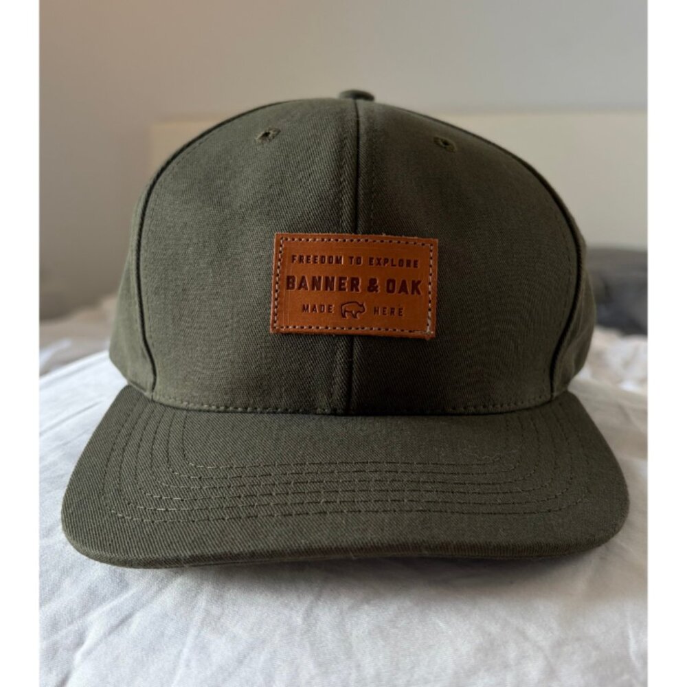 Banner & Oak “Freedom to Explore” Adjustable Snapback Baseball Cap – Green